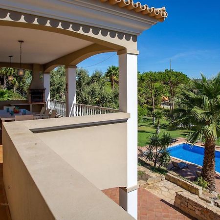 Luxuosa Moradia V5 Em Quarteira - Greice Homes المظهر الخارجي الصورة