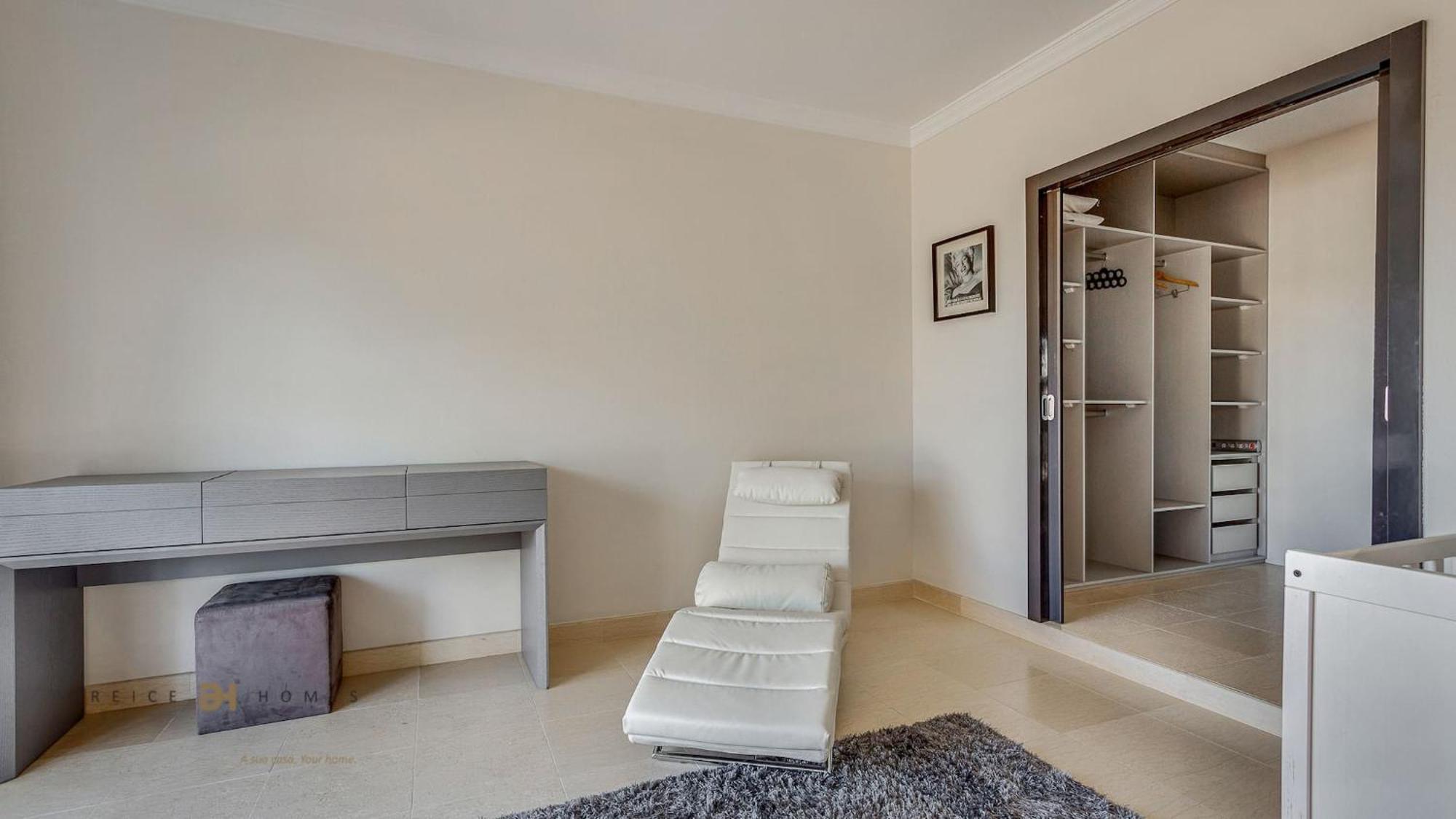 Luxuosa Moradia V5 Em Quarteira - Greice Homes المظهر الخارجي الصورة